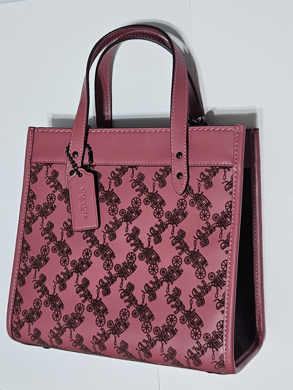 Coach Field Tote Bag 22 With Velvet Horse And Carriage in Rouge CD750 - Picture 14 of 16